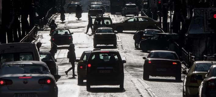 Αυτά είναι τα πρόστιμα του ΚΟΚ βάσει των εισοδηματικών κριτηρίων